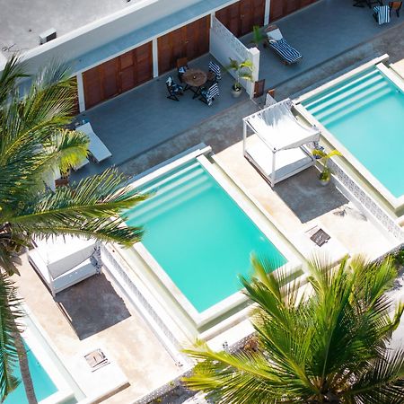 Pili Pili Orient Beach Resort Bwejuu Bagian luar foto