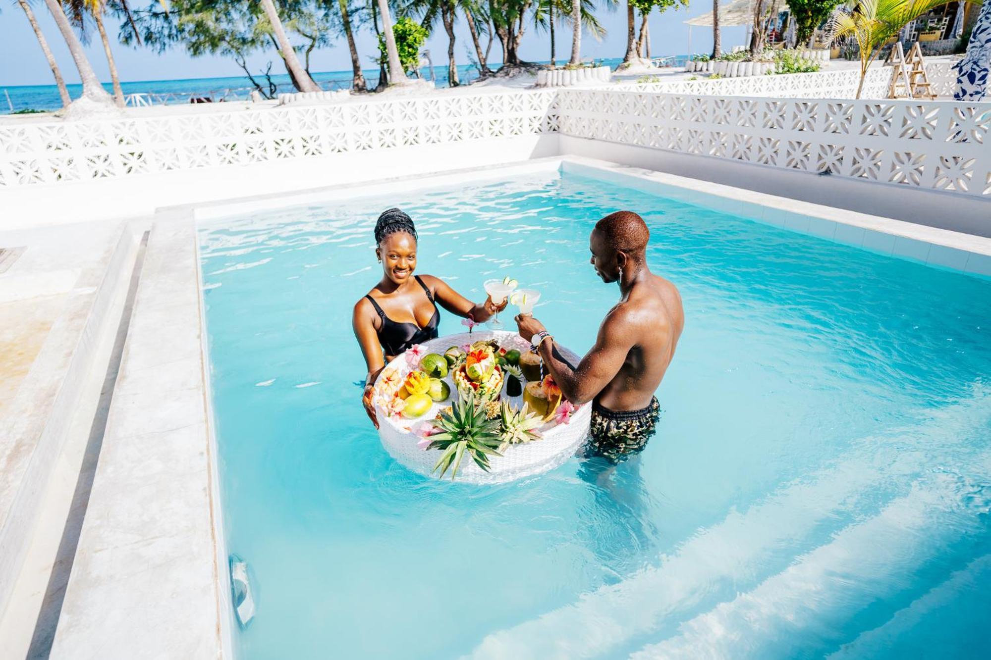 Pili Pili Orient Beach Resort Bwejuu Bagian luar foto